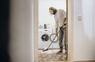 Строительный пылесос Karcher WD 6 P S V-30/6/22/T 1300Вт (уборка: сухая/сбор воды) желтый