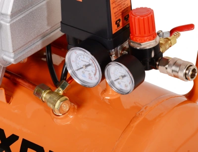 Компрессор поршневой Вихрь КМП-230/24 масляный 230л/мин 24л 1600Вт оранжевый/черный