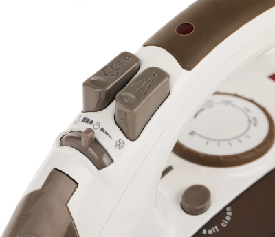 Утюг Vitek VT-1209 2400Вт коричневый