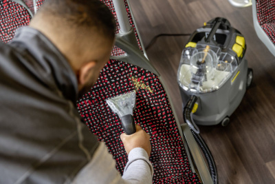 Пылесос моющий Karcher Professional Puzzi 8/1 1200Вт серый