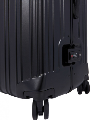 Чемодан Piquadro PQ-LM (BV4428PQLM/NO) 51x75x28см 82л. 5.46кг. поликарбонат/натур.кожа черный матов.