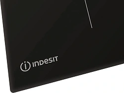 Индукционная варочная поверхность Indesit IS 40CQ45 NE черный