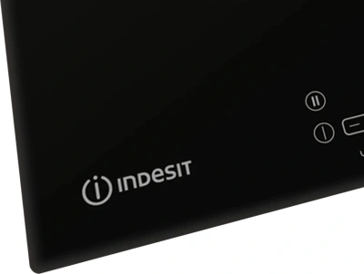 Варочная поверхность Indesit IRC 345 черный