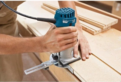 Фрезер Bosch GKF 600 600Вт 33000об/мин макс.ход:38мм