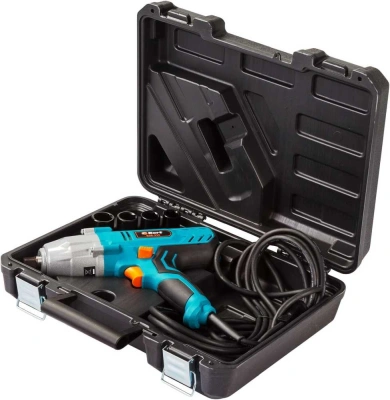 Гайковерт Bort BSR-550 550Вт патрон:квад.1/2" (кейс в комплекте) (93723880)