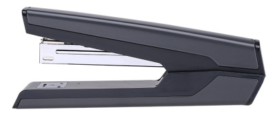 Степлер настольный Deli E0463Black Exceed 24/6 26/6 (25листов) черный 100скоб металл закрытый/открытый коробка