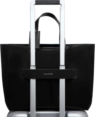 Деловая сумка женская Piquadro Blue Square BD6680B2/N с отделением для ноутбука черный натур.кожа