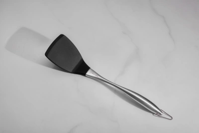Лопатка для вторых блюд Rondell Schick RD-636 черный/стальной упак.:картонная подложка