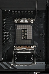 Материнская плата Gigabyte Z890 A ELITE WIFI7 Soc-1851 Intel Z890 ATX AC`97 8ch(7.1) 2.5Gg RAID+DP