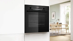 Духовой шкаф Электрический Bosch HBG536EB3 черный