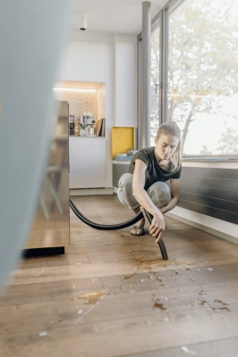 Строительный пылесос Karcher WD 5 V-25/5/22 1100Вт (уборка: сухая/сбор воды) желтый