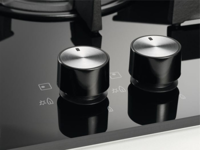 Газовая варочная поверхность Electrolux EGC3322NVK черный