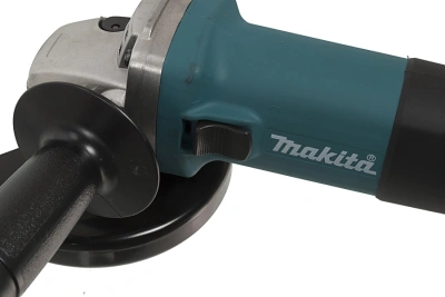 Углошлифовальная машина Makita 9558HN 840Вт 11000об/мин рез.шпин.:M14 d=125мм