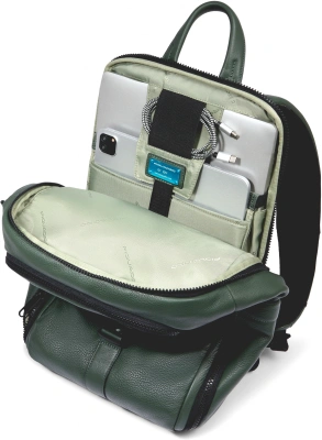 Рюкзак Piquadro Than CA6610S135/VE оливковый кожа