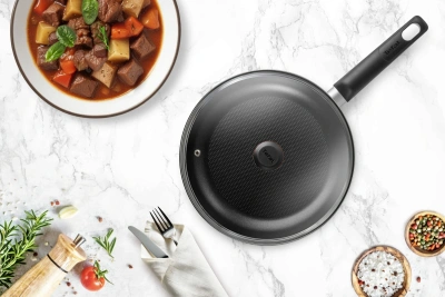 Сковорода Tefal Easy Plus 04237928 круглая 28см ручка несъемная (с крышкой) черный (9100054102)