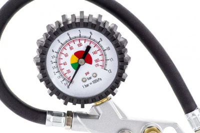 Пистолет для накачки шин Matrix 57322 230л/мин серебристый/черный