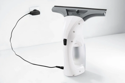 Мойщик окон Karcher WV 1 Plus Frame Edition шир.скреб.:250мм пит.:от аккум. белый/серый