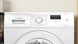 Стиральная машина Bosch Serie 2 WGE03200SN пан.швед. класс: A загр.фронтальная макс.:8кг белый