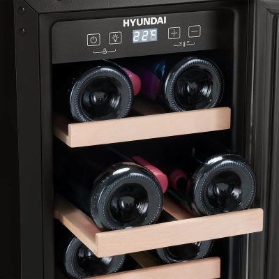 Винный шкаф Hyundai HBWC 0831 SU 1-нокамерн. черный