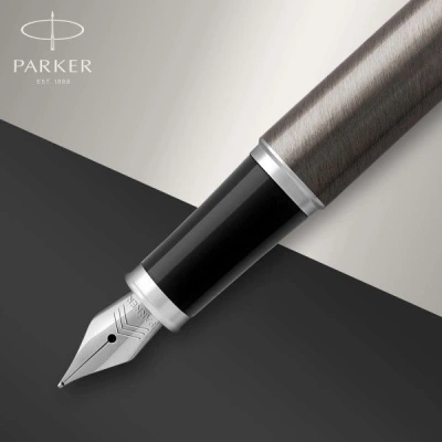 Ручка перьев. Parker IM Core F321 (1931650) Dark Espresso CT F сталь нержавеющая подар.кор.