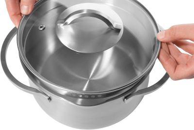Кастрюля Polaris Solid-20C 3.5л. d=20см (с крышкой) серебристый (15132)