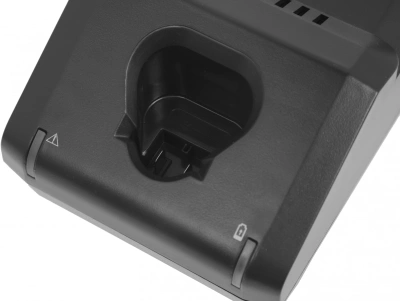 Батарея аккумуляторная Bosch GBA 12В 2Ач Li-Ion (З/У в компл.) (1600A019R8)