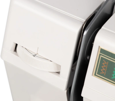 Швейная машина Janome L-394 белый