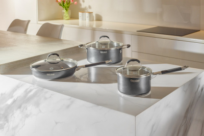 Ковш Rondell Stern RDS-008 1.9л. d=16см (с крышкой) темно-серый