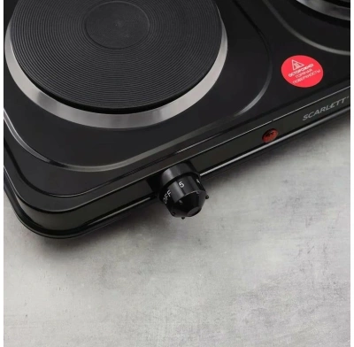 Плита Электрическая Scarlett SC-HP700S32 черный чугун (настольная)