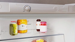 Холодильник Hotpoint HT 4200 AB 2-хкамерн. мраморный