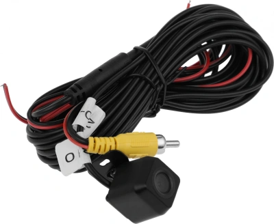 Камера заднего вида Silverstone F1 Interpower IP-810 универсальная