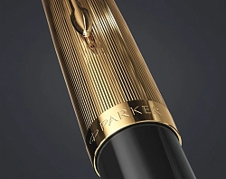 Ручка шариков. Parker 51 Deluxe (2123513) Black GT M черн. черн. подар.кор.